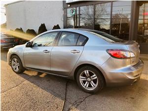2012 Mazda 323 A/C-MAGS